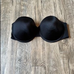 Dreamfit Strapless Bra 44DD black underwire lined EUC